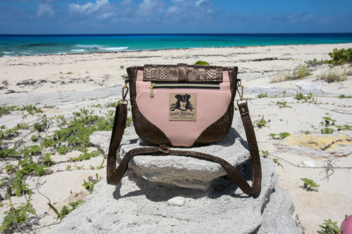Sewing Pattern for Crossbody Bag with Lid, Front Zippers and Back Pocket  - Downloadable Pdf Pattern - "Flora Burn" - Image 3