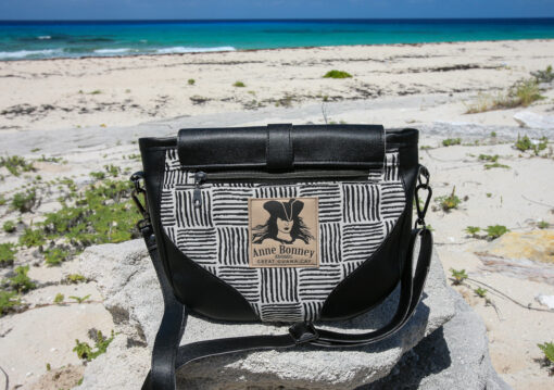 Sewing Pattern for Crossbody Bag with Lid, Front Zippers and Back Pocket  - Downloadable Pdf Pattern - "Flora Burn" - Image 7